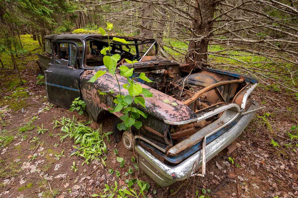 Old car along the Beck Trail